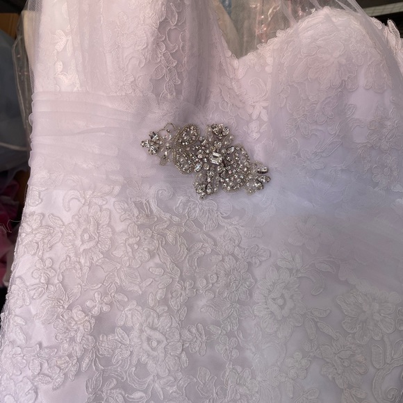 Alfred Angelo Style 277 Pocahontas Disney Fairytale Weddings - Picture 5 of 8